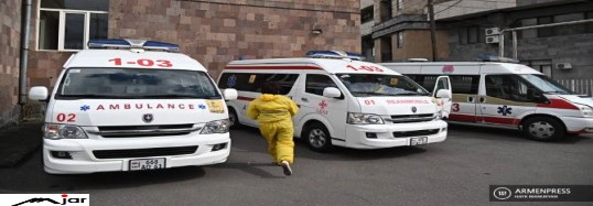 日本がアルメニアに救急車を購入するための助成金を提供