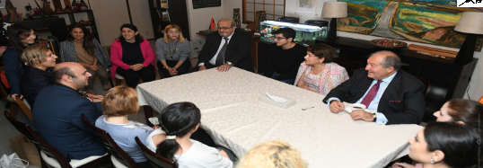 Նախագահ Արմեն Սարգսյանը հանդիպել է Ճապոնիայի հայ համայնքի ներկայացուցիչների հետ (տեսանյութ)